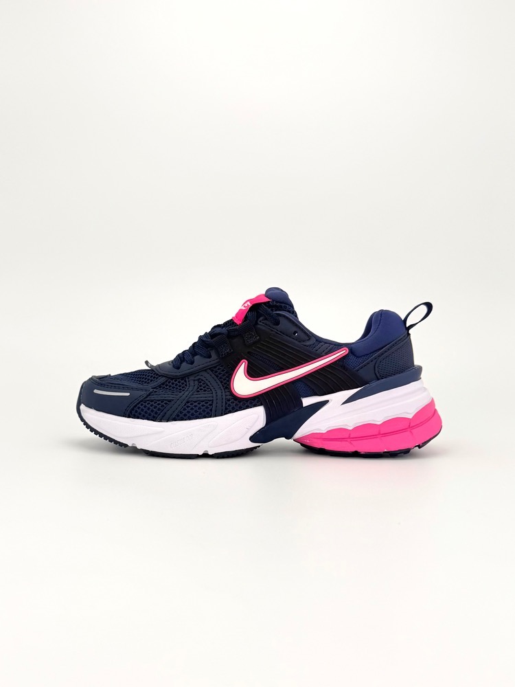 کتونی NIKE V2K