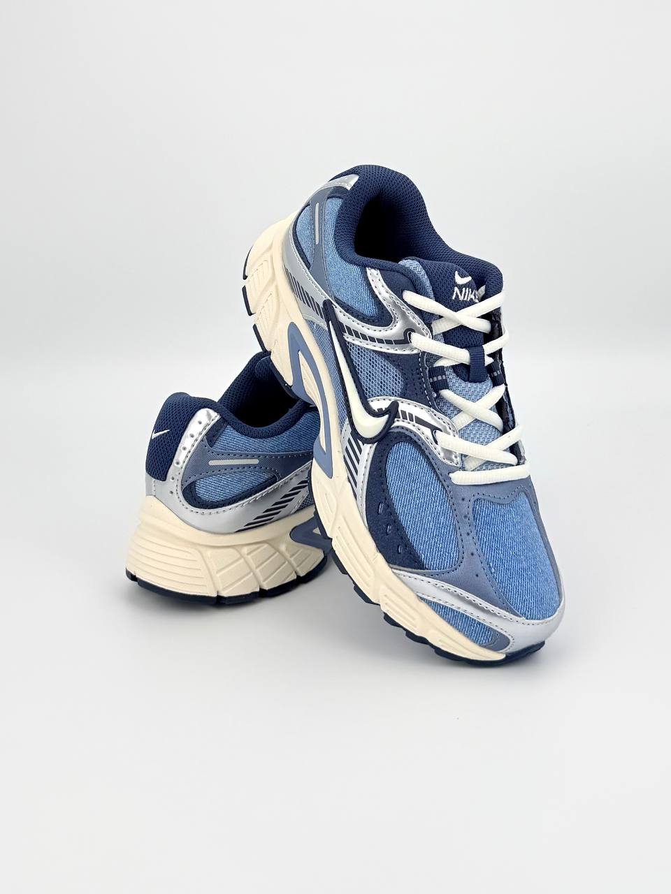 NIKE V5
