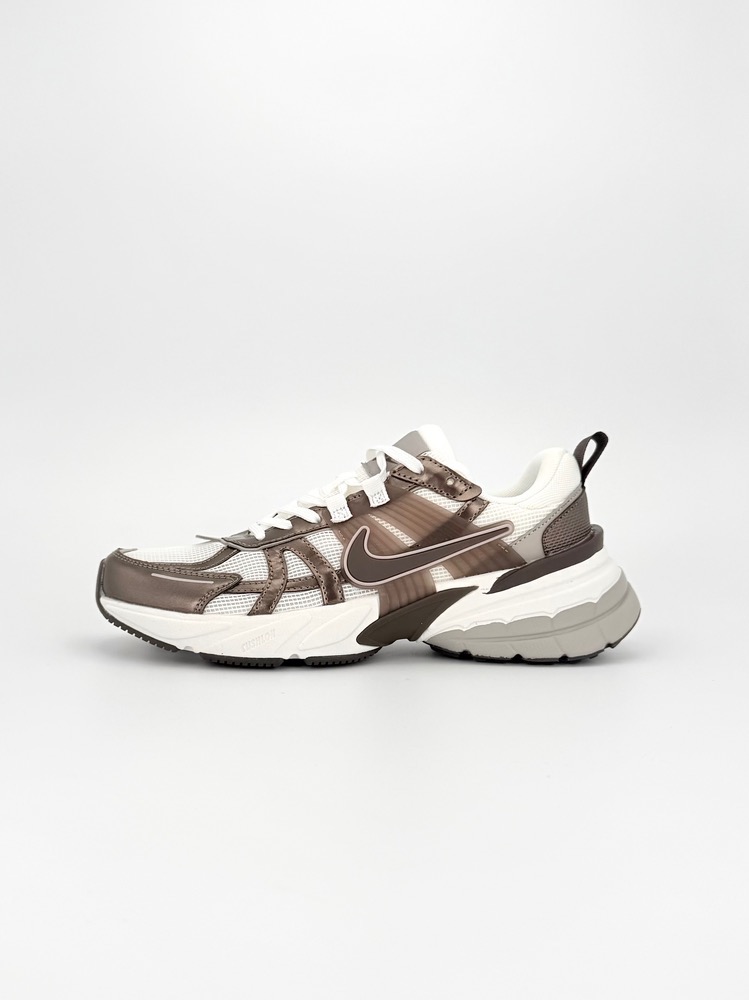 کتونی NIKE V2K